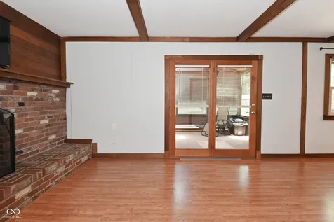 318 Kirk Drive W Indianapolis IN 46234