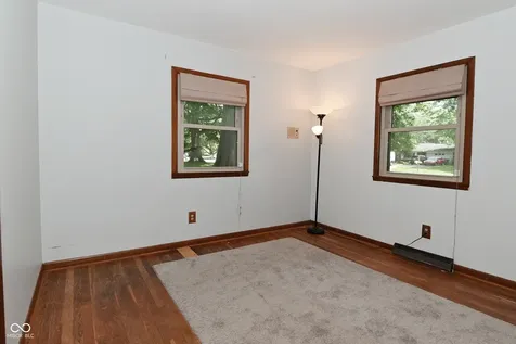 318 Kirk Drive W Indianapolis IN 46234