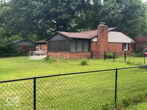 318 Kirk Drive W Indianapolis IN 46234