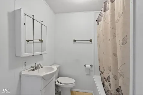 209 Ann Avenue Pendleton IN 46064