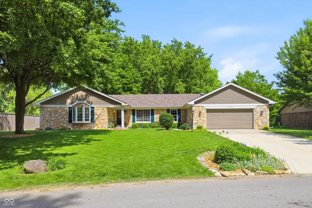 9689 Sycamore Road Carmel IN 46032
