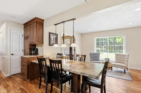 9689 Sycamore Road Carmel IN 46032