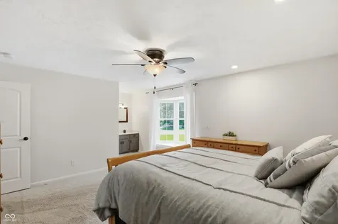 9689 Sycamore Road Carmel IN 46032