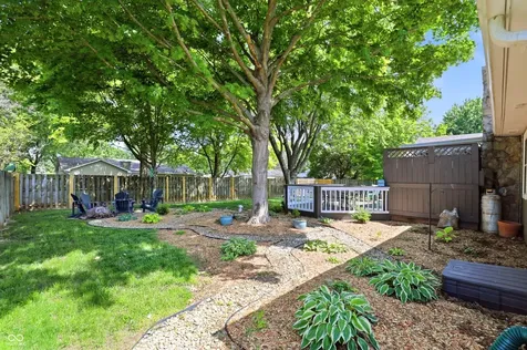 9689 Sycamore Road Carmel IN 46032