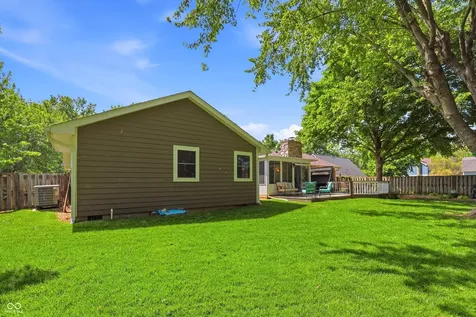 9689 Sycamore Road Carmel IN 46032