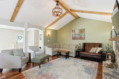 9689 Sycamore Road Carmel IN 46032