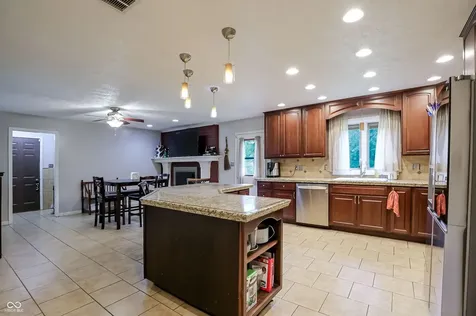 8916 S Franklin Road Indianapolis IN 46259