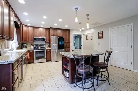 8916 S Franklin Road Indianapolis IN 46259