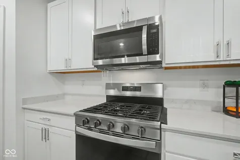 2280 Pine Valley Drive Plainfield IN 46168