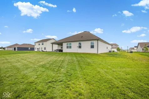2280 Pine Valley Drive Plainfield IN 46168