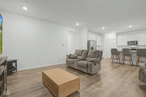 2280 Pine Valley Drive Plainfield IN 46168