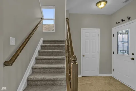 2273 Shadow Bend Drive Columbus IN 47201