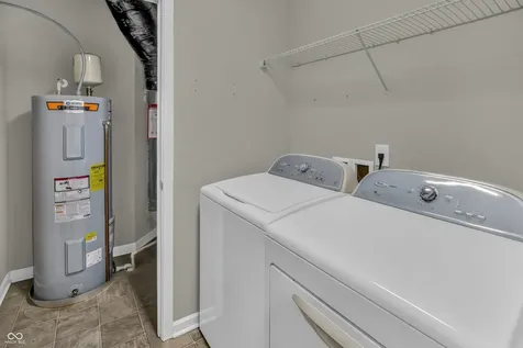 2273 Shadow Bend Drive Columbus IN 47201