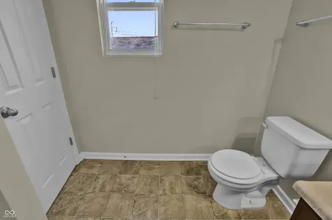 2273 Shadow Bend Drive Columbus IN 47201