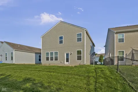 2273 Shadow Bend Drive Columbus IN 47201