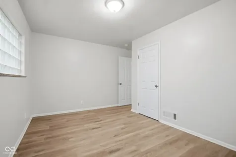 6808 Madison Avenue Indianapolis IN 46227