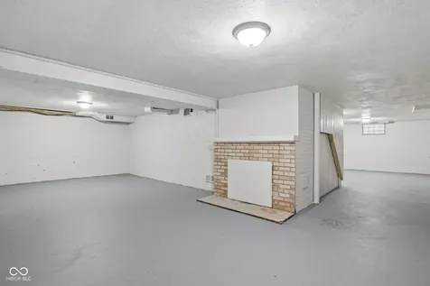 6808 Madison Avenue Indianapolis IN 46227