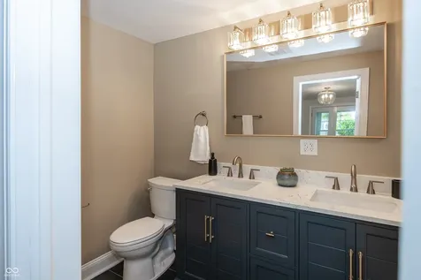 415 E 45th Street Indianapolis IN 46205