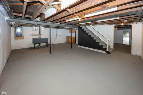 415 E 45th Street Indianapolis IN 46205