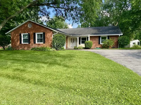 6453 Walnut Way Brownsburg IN 46112