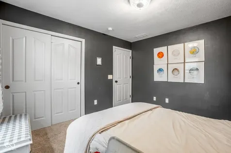 11667 Shadowwood Court Zionsville IN 46077