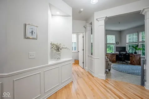 11667 Shadowwood Court Zionsville IN 46077