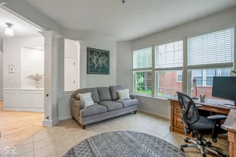 11667 Shadowwood Court Zionsville IN 46077