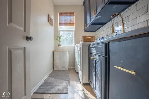 11667 Shadowwood Court Zionsville IN 46077