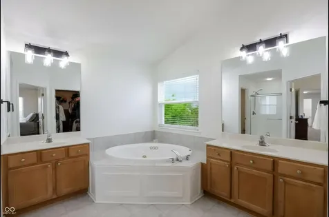 1720 Mustang Chase Drive Carmel IN 46074