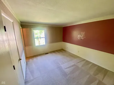 7749 Venetian Way Indianapolis IN 46217