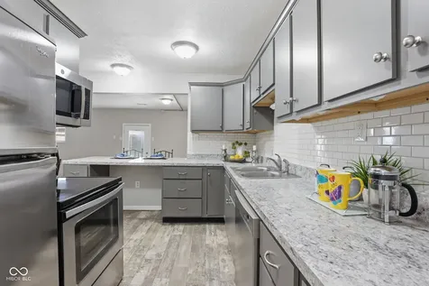 650 Arthur Drive Carmel IN 46280