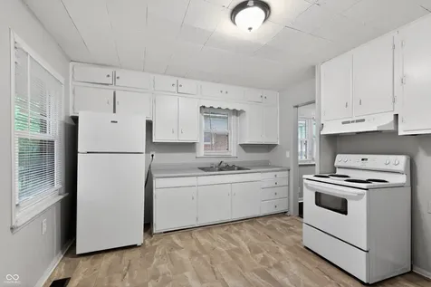 4723 N Longworth Avenue Indianapolis IN 46226