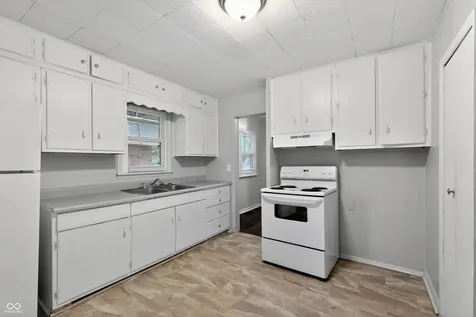 4723 N Longworth Avenue Indianapolis IN 46226