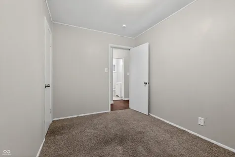 4723 N Longworth Avenue Indianapolis IN 46226