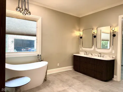 10580 Titan Run Carmel IN 46032
