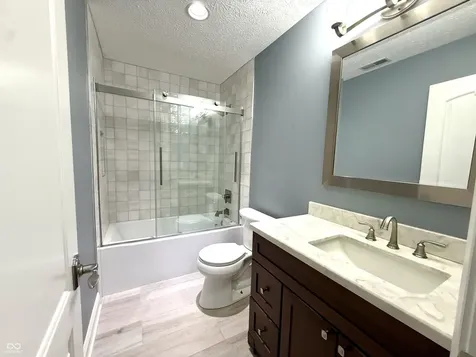 10580 Titan Run Carmel IN 46032