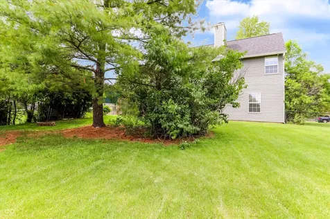 11233 Bayridge Circle E Indianapolis IN 46236