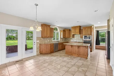 4450 W 300 N Fairland IN 46126