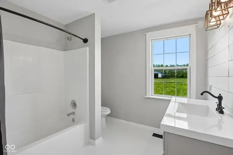 4450 W 300 N Fairland IN 46126