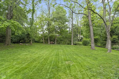 8956 Admirals Bay Drive Indianapolis IN 46236