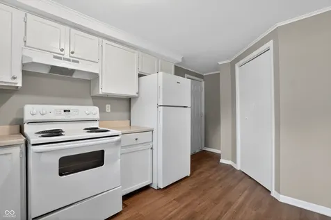 7402 E 46th Street Indianapolis IN 46226