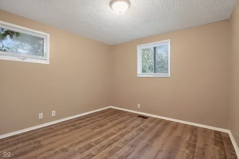 7402 E 46th Street Indianapolis IN 46226