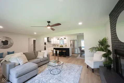 9634 Maple Drive Carmel IN 46280