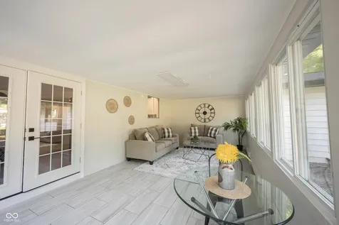 9634 Maple Drive Carmel IN 46280