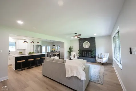 9634 Maple Drive Carmel IN 46280