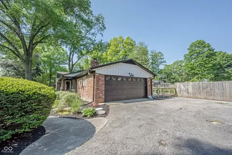 9634 Maple Drive Carmel IN 46280