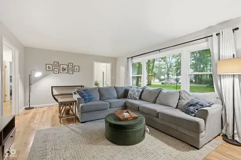 4845 Laurel Hall Drive Indianapolis IN 46226