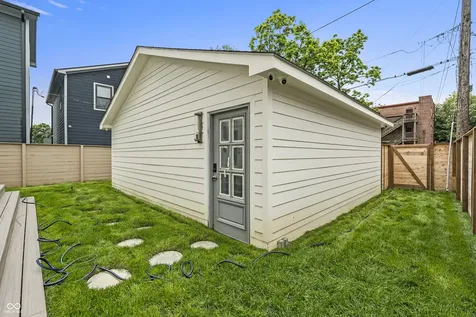 2054 Carrollton Avenue Indianapolis IN 46202