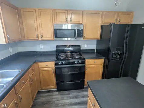 5567 Washington Avenue Bargersville IN 46106
