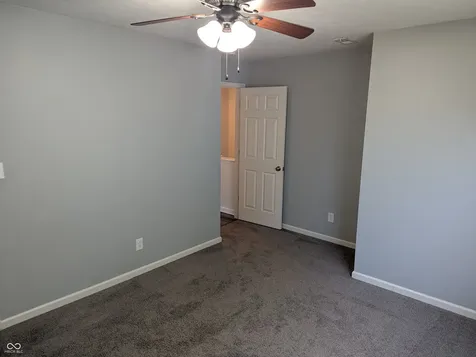 5567 Washington Avenue Bargersville IN 46106